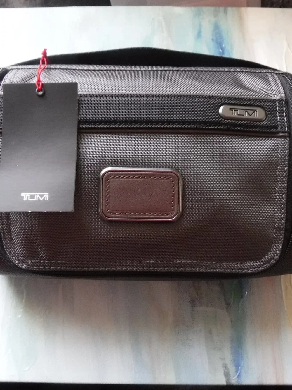 TUMI Medium Travel Kit  Castle Rock /Brown NWT